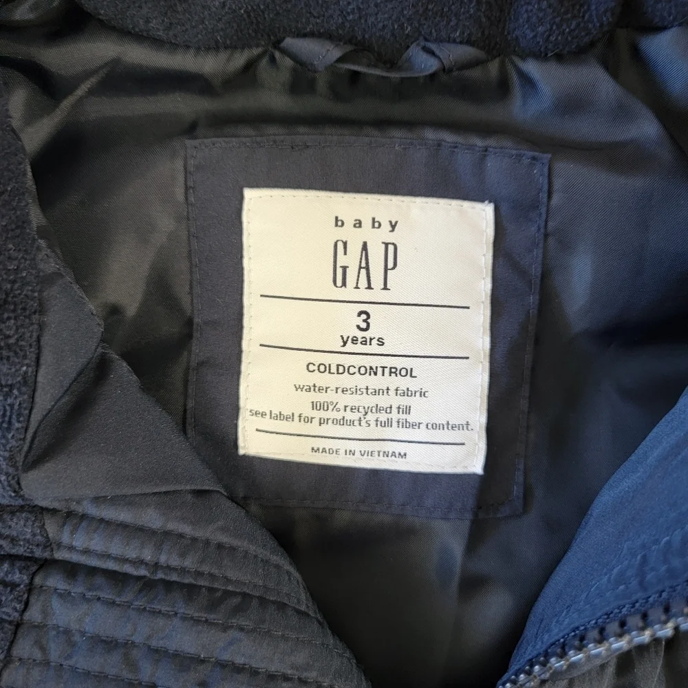 GAP Boys Navy Blue Puffer Vest Full Zip Water Resistant Cold Control Size 3